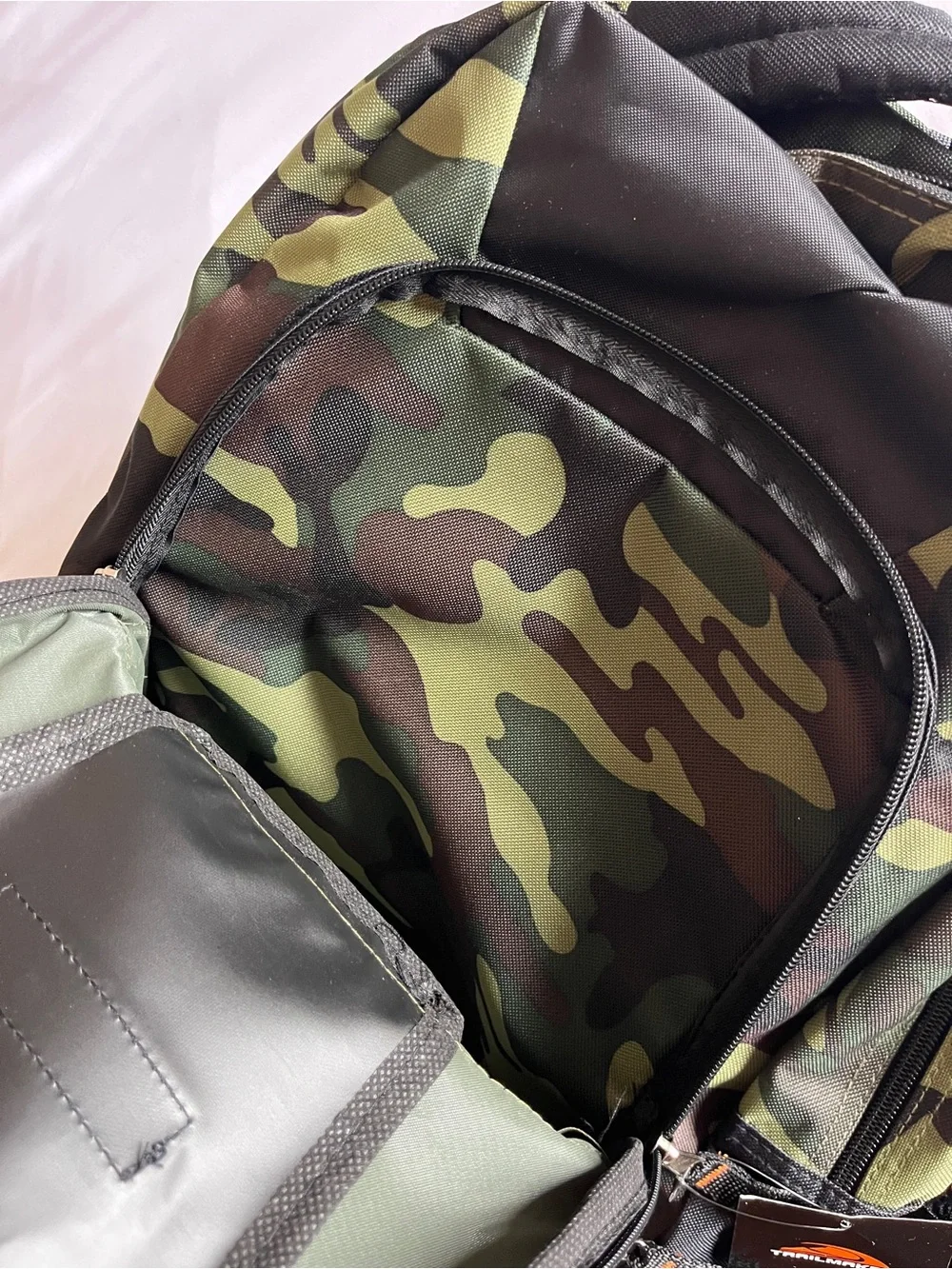 Brand New Trailmaker Camouflage Backpack Green/Black School Travel Bookbag